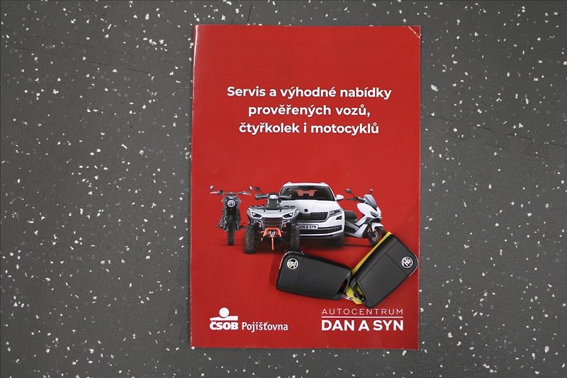 Škoda Octavia 2,0 TDI RS 4x4 DSG TOP VIRTUAL - fotka 32 z 38
