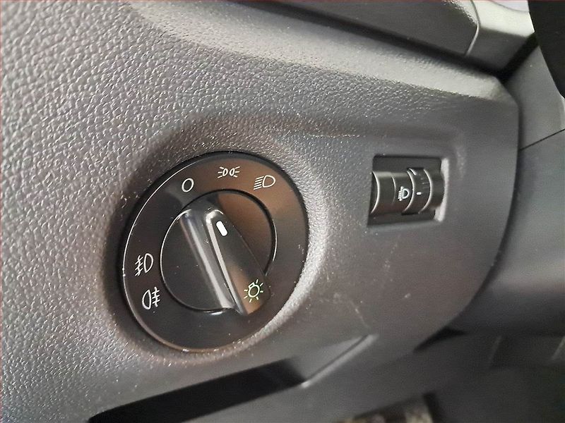 Škoda Fabia (2014) 1.2 TSI, Serv.kniha - fotka 16 z 16