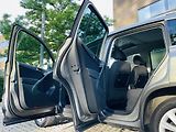 Volkswagen Tiguan 2.0TSI 4x4 AUT SERVISKA VYHŘEV - náhled 25