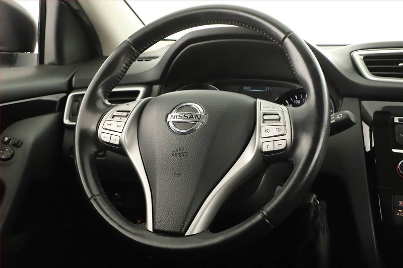 Nissan Qashqai (2017) 1.5 dCi, ČR,1.maj, Serv.kniha - fotka 8 z 12