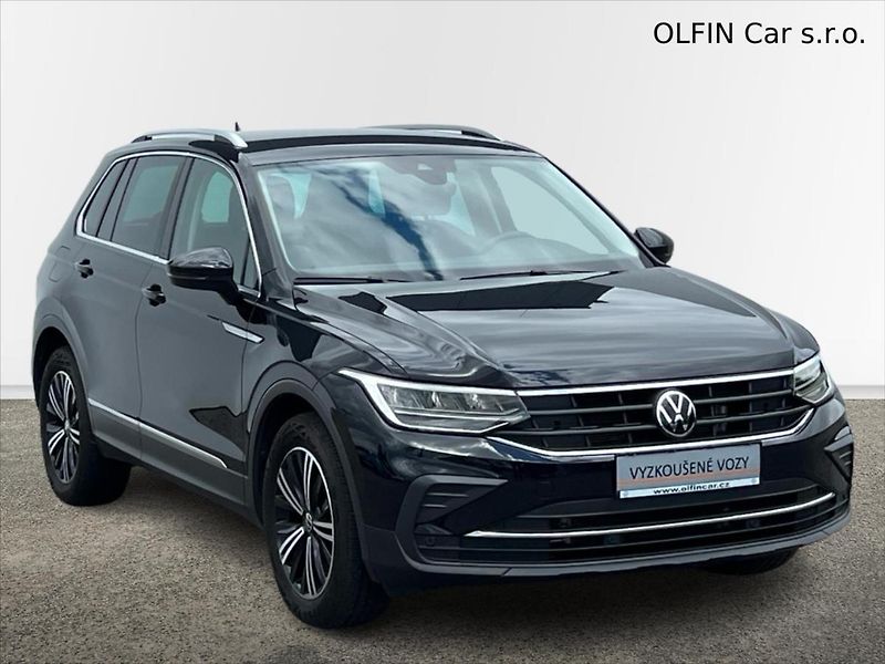 Volkswagen Tiguan 1,5 TSi 110kW 7DSG LIFE - fotka 7 z 27