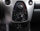 Toyota Aygo (2018) 1.0 VVT-i, Serv.kniha - náhled 9