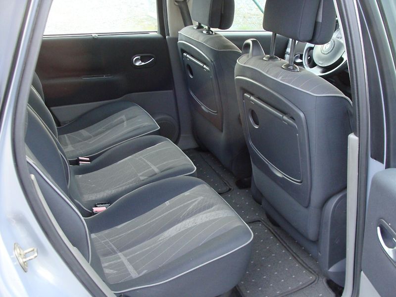 Renault Scénic 1.6i 16V, velmi zachovalý - fotka 16 z 22