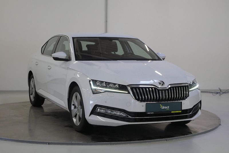 Škoda Superb - fotka 8 z 27