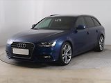 Audi A4 (2012) Ambition 2.0 TDI, Serv.kniha - náhled 1