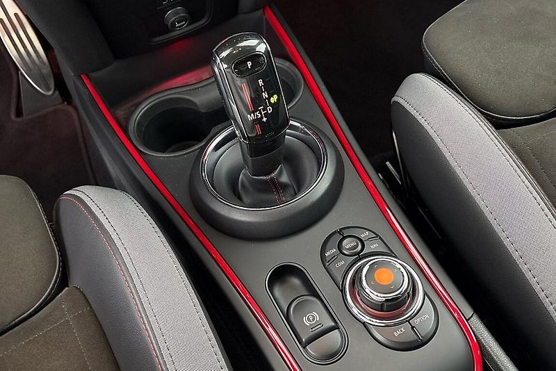 Mini Cabrio JCW Countryman John Cooper Works A - fotka 20 z 21