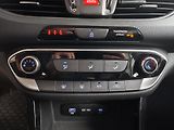 Hyundai i30 (2024) 1.0 T-GDi 74kW DCT Family - náhled 17
