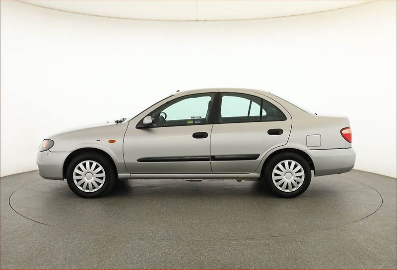 Nissan Almera (2004) 1.5, nová STK, Klima - fotka 3 z 14