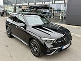 Mercedes-Benz GLC (2023) 300 e 4MATIC SUV - náhled 45