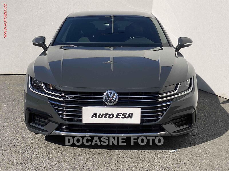 Volkswagen Arteon (2020) 2.0TSi, R-Line, DSG - fotka 2 z 20