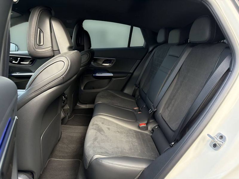 Mercedes-Benz GLC (2025) 200 d 4MATIC kupé - fotka 11 z 28