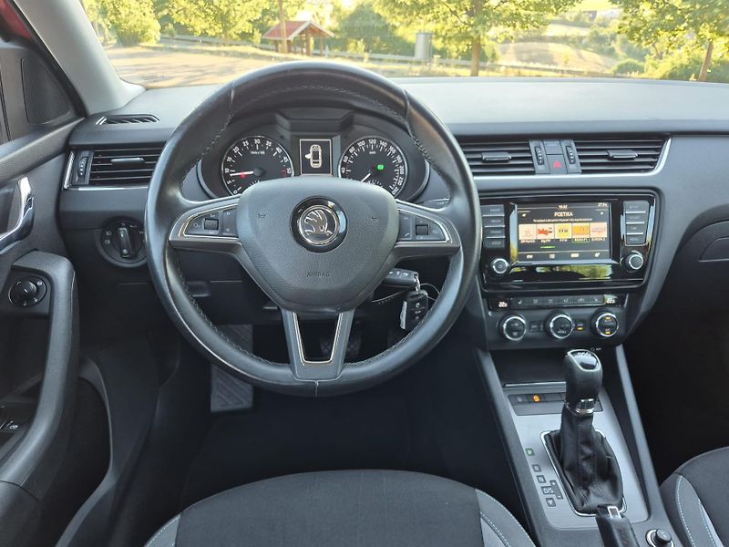 Škoda Octavia (2017) 2.0 TDI 110 kW DSG - fotka 17 z 35