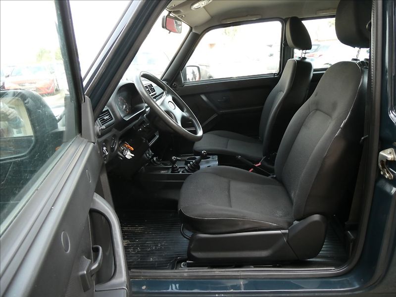 Lada Niva 1,7 i 4x4 61kW LPG, DPH, ČR - fotka 20 z 37