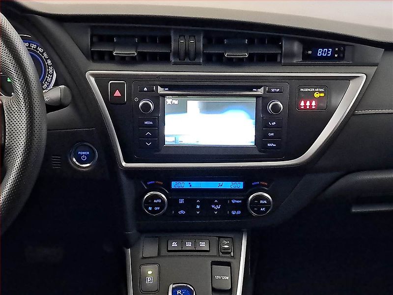 Toyota Auris (2014) Hybrid, Automat, Navi - fotka 12 z 22