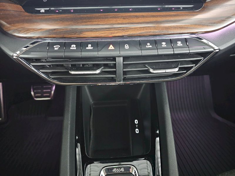 Škoda Octavia (2023) 2.0TDI 4x4 110kW DSG SCOUT TAŽ - fotka 22 z 30