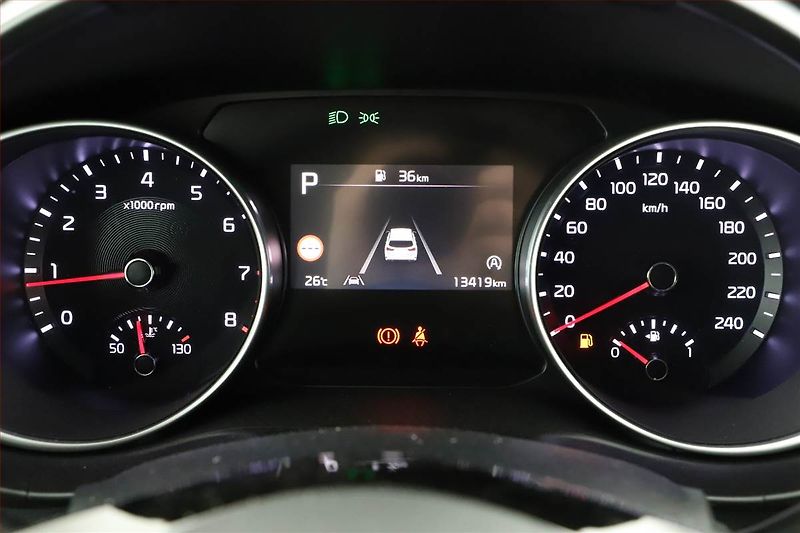 Kia Ceed (2025) 1.5 T-GDI, TOP, DPH, KEYLESS - fotka 8 z 19