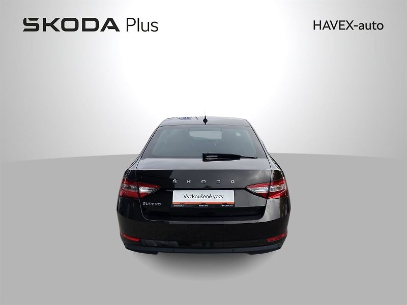 Škoda Superb (2021) 2.0 TDI DSG Style - fotka 39 z 39