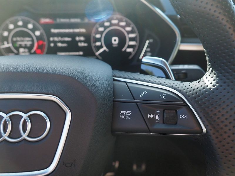 Audi RS Q3 (2020) 2.5 TFSI 294 kW, S-Tronic, CZ - fotka 23 z 38