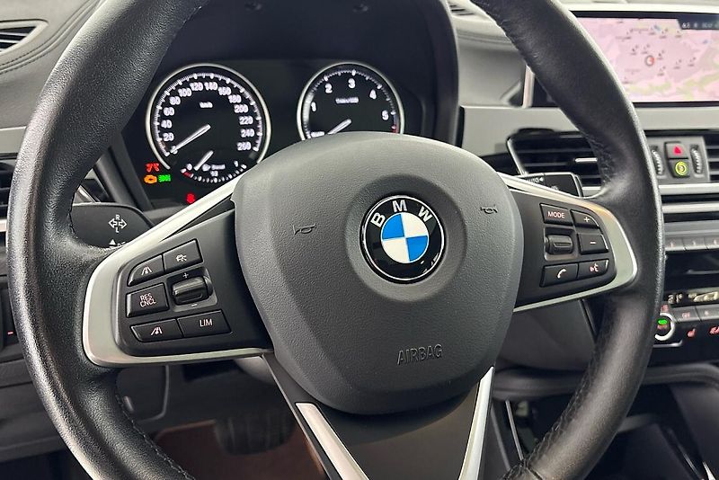 BMW X1 xDrive20d - fotka 22 z 24