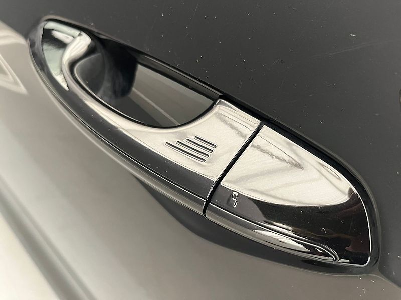 Ford Galaxy 2.5 HEV TITANIUM 7 míst - fotka 53 z 71