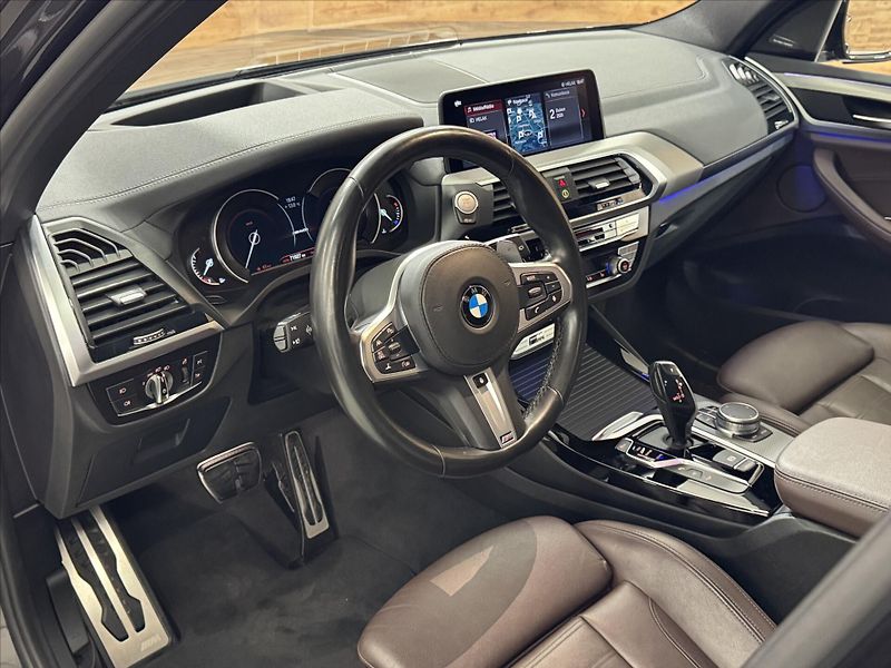BMW X3 M40i LED HUD M-SPORT - fotka 8 z 30