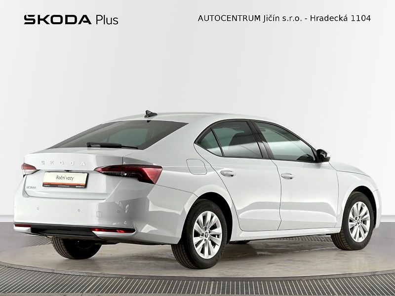 Škoda Octavia (2025) 2.0TDI 85kW Selection - fotka 2 z 29