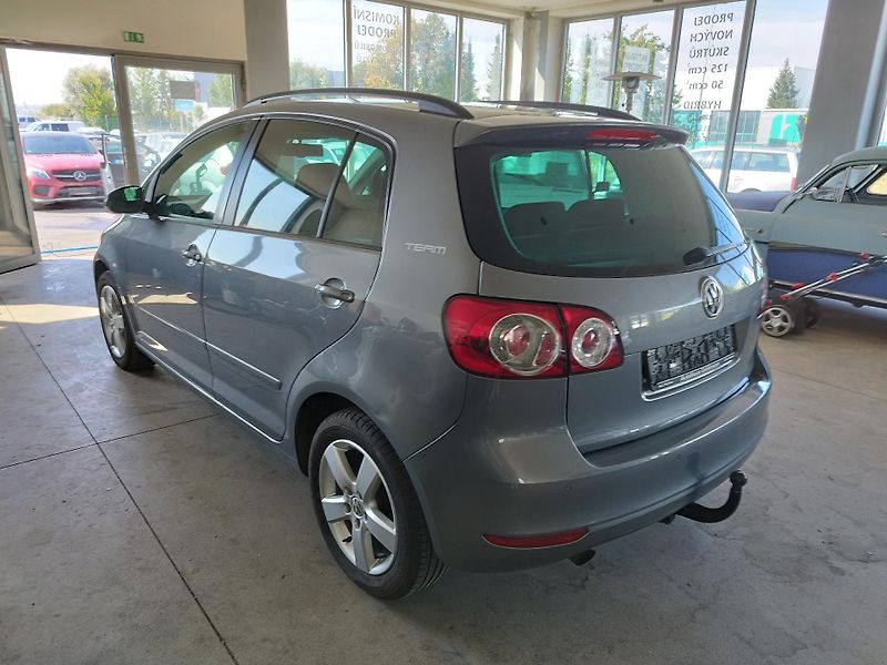 Volkswagen Golf Plus (2011) 1,2TSI,77KW,DSG,ALU,TAŽ,SER.K - fotka 8 z 42