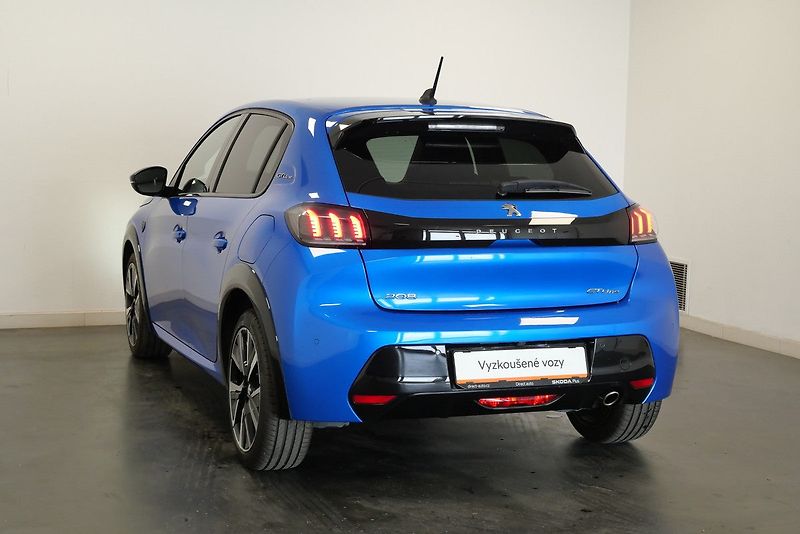 Peugeot 208 - fotka 7 z 23