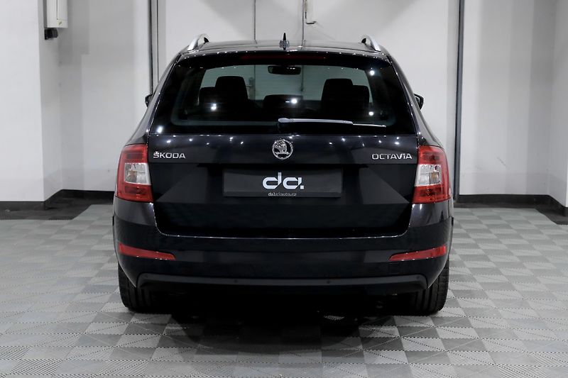 Škoda Octavia 3 Combi 1.4 TSI 110 kW DSG - fotka 7 z 36