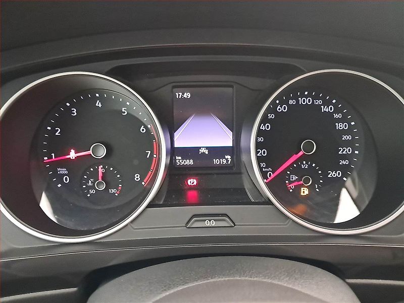 Volkswagen Tiguan (2021) 1.5 TSI - fotka 11 z 17