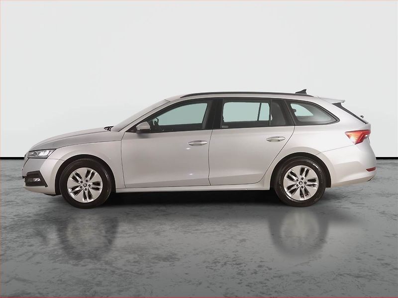 Škoda Octavia (2022) Ambition 2.0 TDI, Serv.kniha - fotka 3 z 18