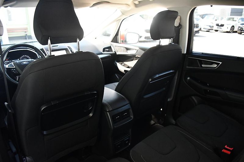 Ford S-MAX 2,0TDCi ČR 1.MAJITEL 140KW AT - fotka 18 z 53
