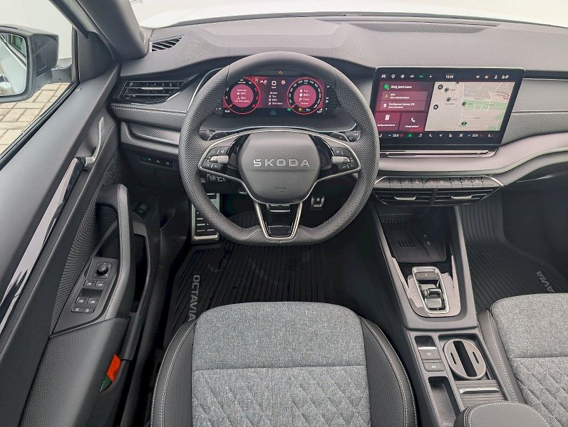 Škoda Octavia (2026) Combi 2,0 TDI / 110 kW DSG Spo - fotka 6 z 30