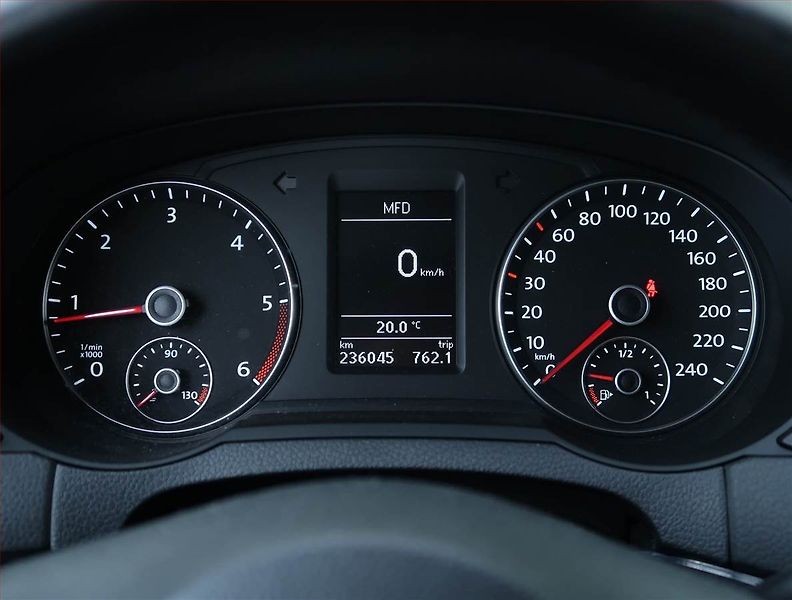 Volkswagen Sharan (2011) 2.0 TDI, 4X4, Serv.kniha - fotka 11 z 20