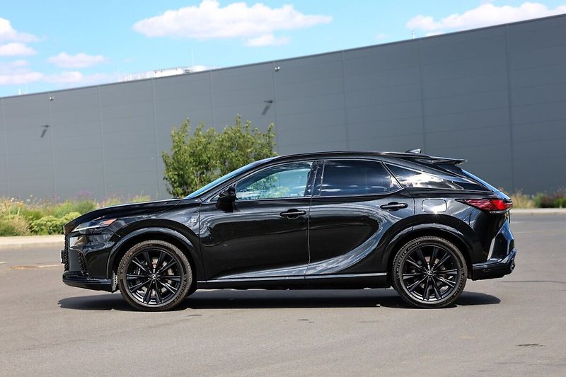 Lexus RX 500h 500H 2,4 HEV F SPORT - fotka 35 z 35