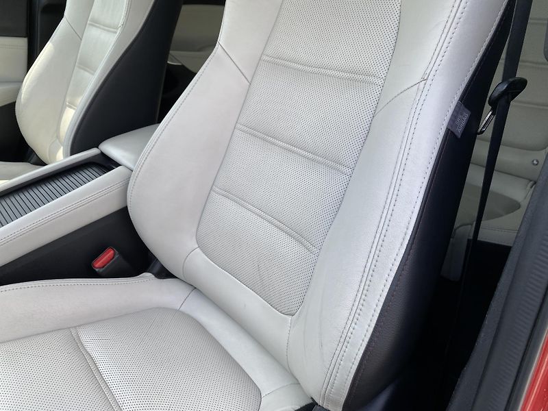 Mazda 6 2.2 SKYACTIVE 175PS 4x4 CR DPH - fotka 100 z 160