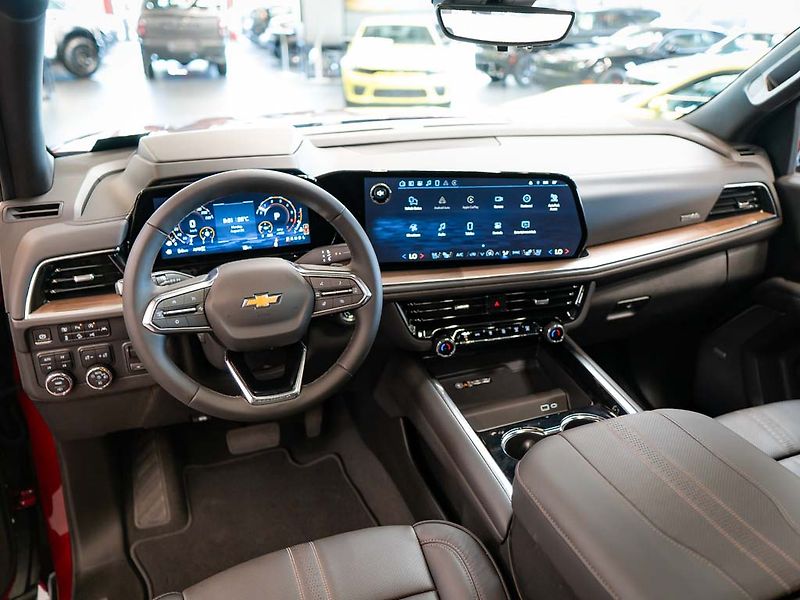 Chevrolet Suburban (2026) 6.2 V8 High Country 2026 - fotka 24 z 46