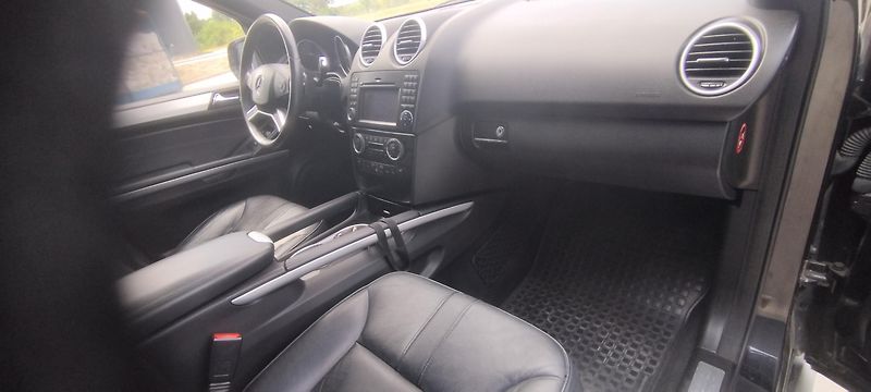 Mercedes-Benz Třídy M (2010) ML-300CDI,volat- 608 081 843 - fotka 14 z 16
