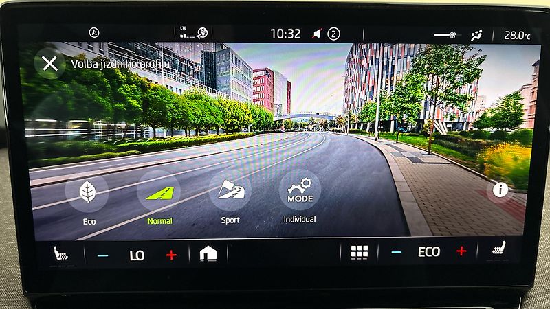 Škoda Enyaq 82 Kwh AUT 80 Loft - fotka 27 z 28