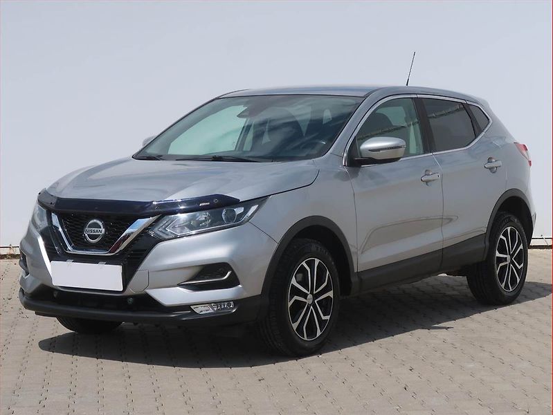 Nissan Qashqai (2019) 1.3 DIG-T, Serv.kniha - fotka 2 z 18