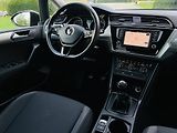 Volkswagen Touran 1.2TSI MANUÁL 7MÍST SERVISKA - náhled 24