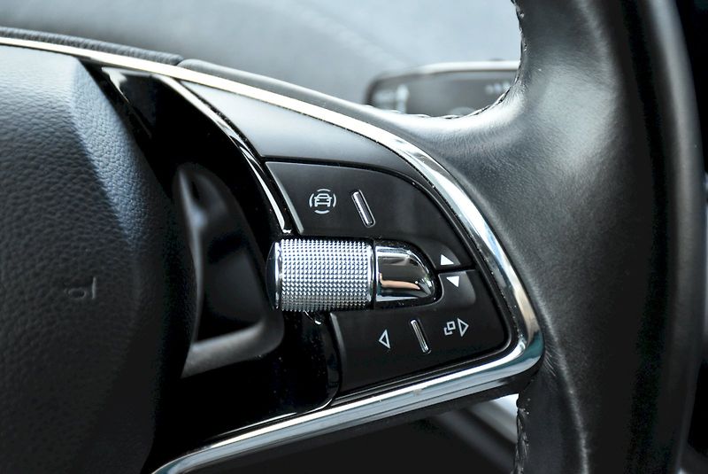 Škoda Enyaq (2021) 60 132kW - fotka 31 z 34