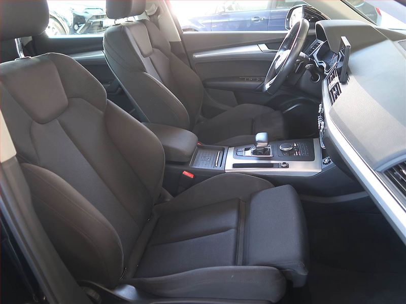 Audi Q5 (2018) 2.0 TDI, 4X4, Automat - fotka 9 z 18