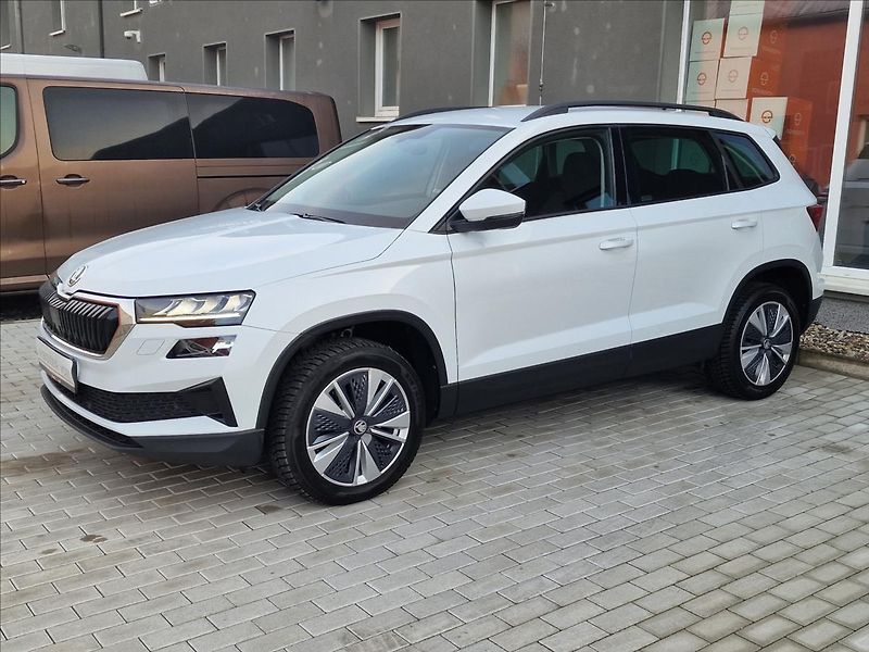 Škoda Karoq 2.0TDI DSG Style,ČR,1.Majitel - fotka 6 z 50