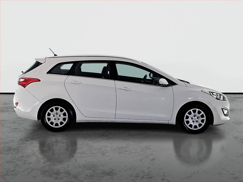 Hyundai i30 (2014) Trikolor Plus 1.6 CRDi - fotka 6 z 16