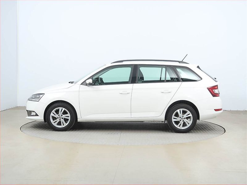 Škoda Fabia (2020) Style 1.0 TSI, ČR,1.maj - fotka 3 z 16