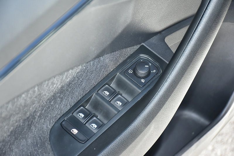Škoda Kamiq (2022) Style 1.5 TSI 110kW - fotka 29 z 31