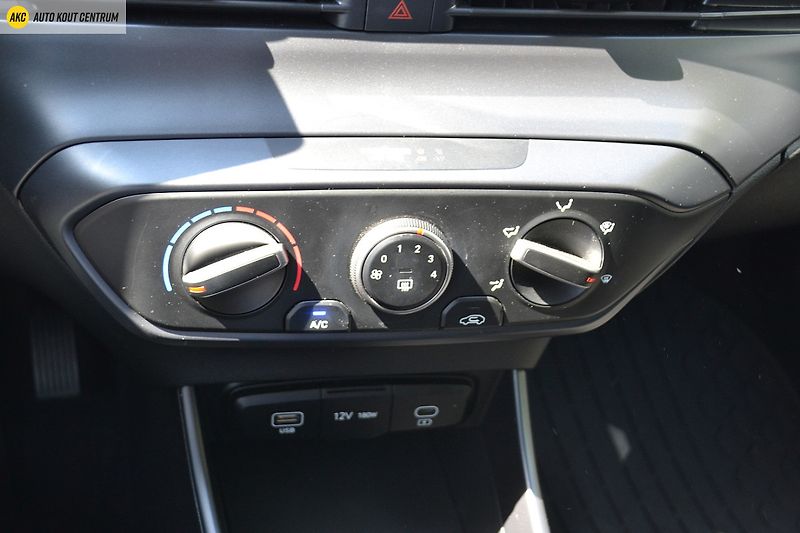 Hyundai Bayon 1.0T-74KW  SMART CLIMATE - fotka 21 z 40