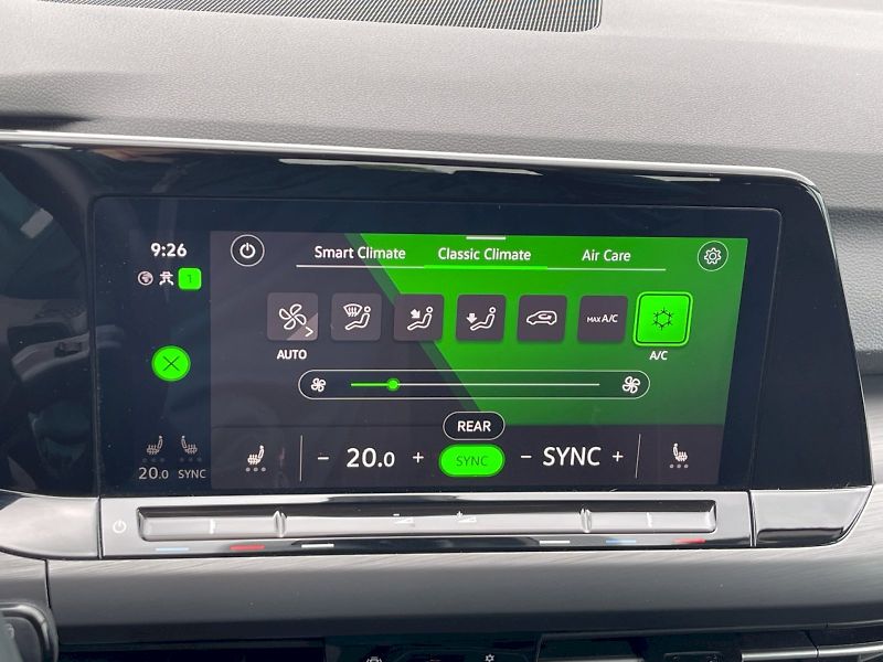 Volkswagen Golf (2022) 1,5 eTSI 110 kW DSG Style Plus - fotka 17 z 30