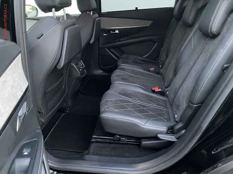 Peugeot 5008 (2019) 2.0 HDi, GT, AT, LED, navi - fotka 10 z 18